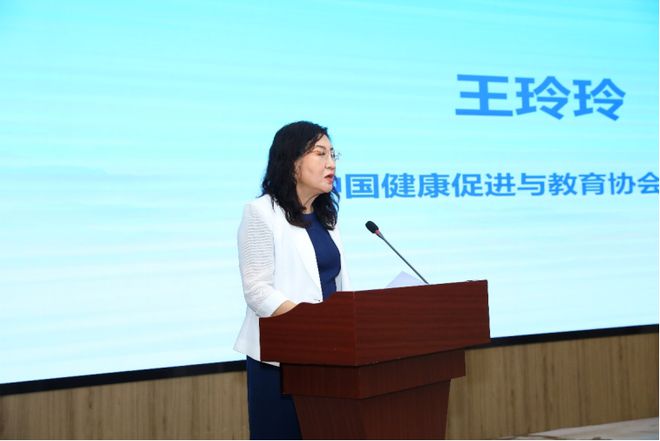 “国民营养素养提升计划”荣获年度十大健康传播品牌