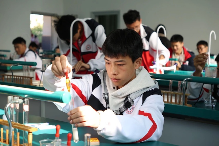延续“建水模式” 金堂润泽高级中学打造“家门口的好学校”(图3)