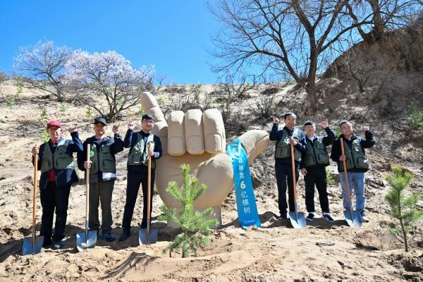 蚂蚁集团披露AI普惠进展：三大AI管家已服务超13亿用户43%来自三线及以下城市(图5)
