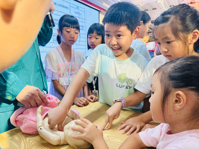 喜迎全运·志愿一夏！团广州市委为青少年送上“健康大礼包”(图1)