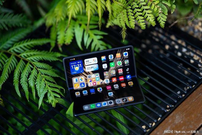 更懂你的AI助手：荣耀Magic V5 AI功能评测