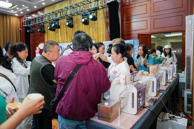 轻滋养重磅发布AI胶囊调养机开启“科学调养”智能新生态(图6)