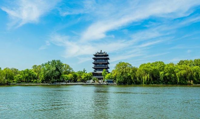 济南跟团三日游价格及必玩景点3天2晚纯玩团行程方案与预算规划(图1)