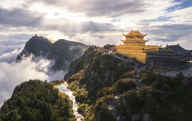 四川成都旅行报团路线晚攻略景点+行程规划+美食推荐(图2)