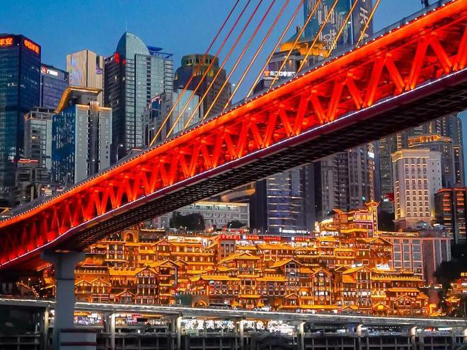 重庆四天三晚跟团游多少钱？重庆4日游跟团线路规划选中望国际(图2)