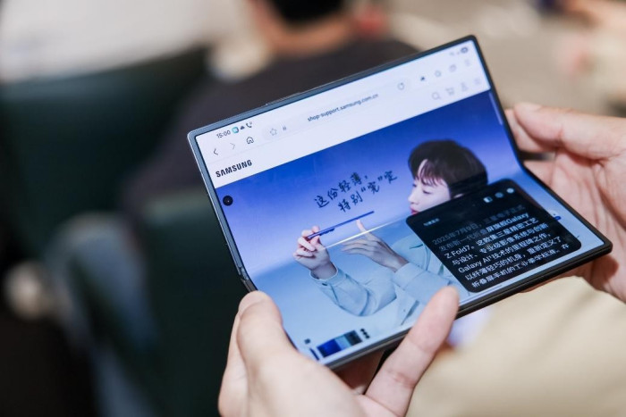 让AI帮忙买保险结果付款给了陌生人？每经记者亲测：通用AI和保险用谁买更靠谱？(图1)