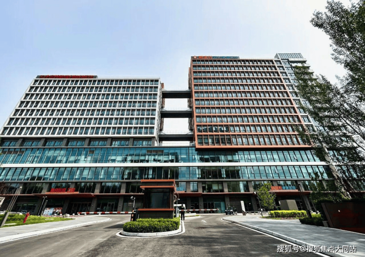 2026年天津养老笔记收藏!天津鹏瑞利康护社区区位环境、服务内容及咨询电话(图1)