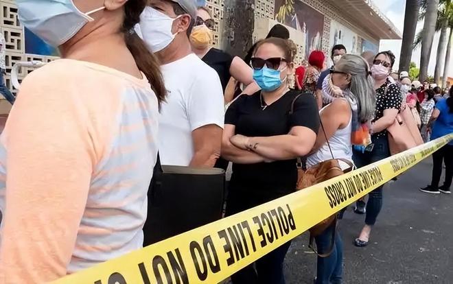 美国政府停摆坑惨穷人！食品券 11 月或将停发4200万人集体断粮(图2)