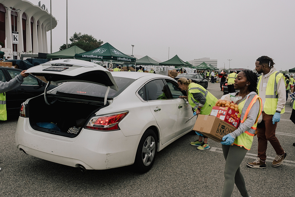 美农业部称正向各州发放“补充营养援助计划”救济金